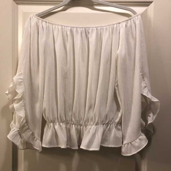 Fabrik Ruffle Top - Picture 3 of 3